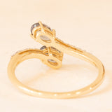 Moderner Contrarier-Ring aus 10 Karat Gelb- und Weißgold mit Spinellen (ca. 0.90 ctw) und Diamanten, Jahr 2016