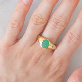 Anello a fascia vintage in oro giallo 9K con crisoprasio, anni ‘80