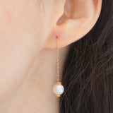 Orecchini pendenti vintage in oro giallo 10K con perle bianche, anni ‘60/‘70