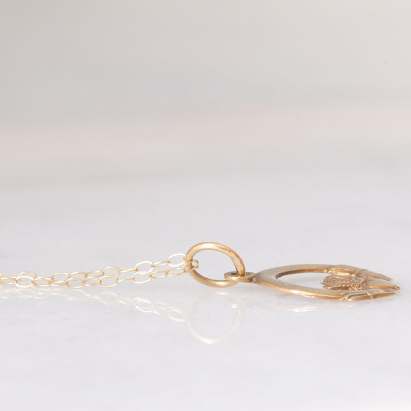 Collana vintage Claddagh in oro giallo 9K, anno 1994