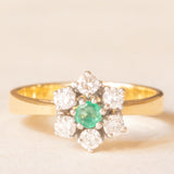 Vintage-Gänseblümchenring aus 14-karätigem Gelb- und Weißgold mit Smaragd (ca. 0.12 ct) und Diamanten im Brillantschliff (ca. 0.42 ctw), 60er/70er Jahre
