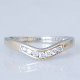 Anello a “V” vintage in oro bianco 9K con diamanti (0.10ctw ca.)