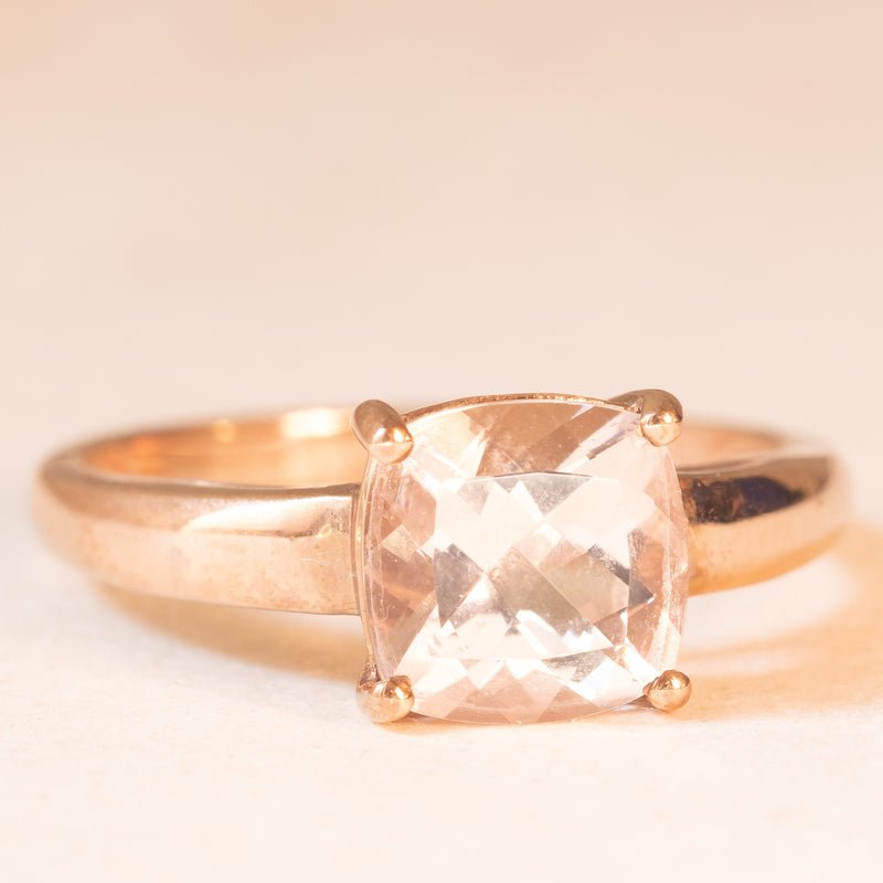 Solitario moderno in oro rosa 9K con morganite (1.50ct ca.), anno 2009