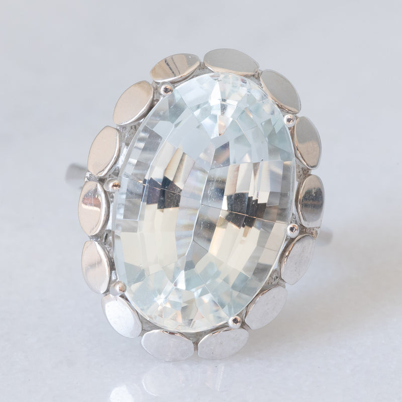 Anello da cocktail vintage in oro bianco 14K con acquamarina (10ct ca.), anni ‘80