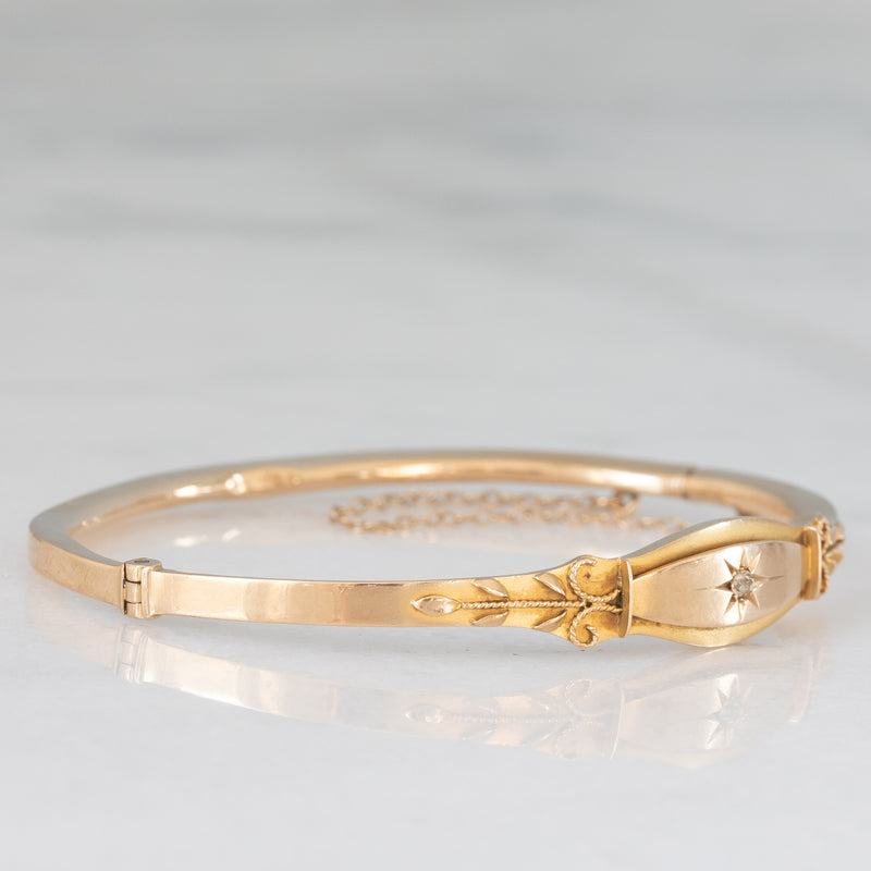 Bracciale rigido antico in oro giallo 9K con diamante di taglio rosetta, primi del ‘900