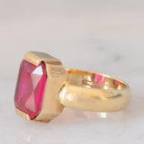 Anello da cocktail vintage in oro giallo 14K con rubino sintetico, anni ‘60/‘70