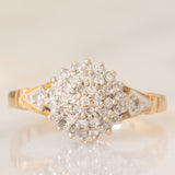 Bague fleur vintage en or jaune et blanc 9 carats avec diamants (environ 0.20 ct au total), 1994