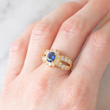 Un’alba sul mare - Anello vintage a fascia e a margherita in oro giallo 18K con zaffiro e diamanti
