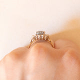 Vintage-Gänseblümchen-Ring aus 9-karätigem Gelb- und Weißgold mit blauem Topas (ca. 1.40 ct) und Diamanten (ca. 0.08 ctw), Jahr 1992