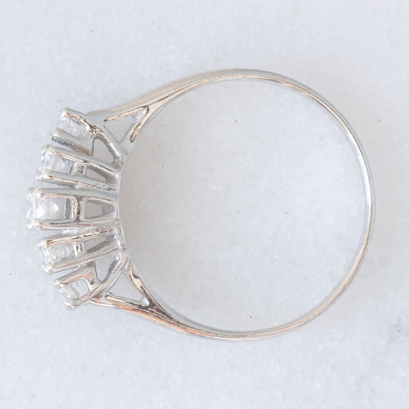 Anello vintage in oro bianco 14K con diamanti di taglio brillante (0.42ctw ca.), anni ‘80