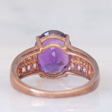 Anello da cocktail vintage in oro rosa 9K con ametista (3.30ct ca.) e zaffiri rosa sintetici (0.53ctw)