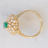 Anello ballerina vintage in oro giallo 14K con smeraldo (0.50ct ca.) e diamanti di taglio brillante e tapered (0.96ctw ca.), anni ‘80