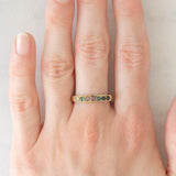 Anello “DEAREST” vintage in oro giallo 9K con diamante, smeraldi, ametista, rubino, zaffiro e tormalina, anno 1994