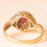 Vintage-Ring aus 9-karätigem Gelb- und Weißgold mit Granaten (ca. 0.70 ctw) und Diamanten, 60er Jahre
