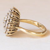 Винтажное кольцо с цветком из желтого золота 18 карат и бриллиантами классической огранки (около 1.60 карата), 60-70-е гг.