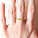 Vintage-Band aus 9-karätigem Gelbgold mit synthetischen gelben Saphiren (ca. 0.50 ctw), 60er/70er Jahre