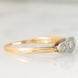 Trilogie Art Déco en or jaune et blanc 9 carats avec diamants taille ancienne (environ 0.09 ct), années 20/30