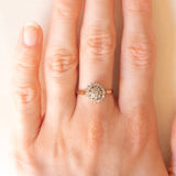 Vintage-Blumenring aus 9-karätigem Gelb- und Weißgold mit Diamanten (ca. 0.25 ctw), 1986