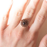 Vintage 9K Yellow Gold Garnet Daisy Ring, 70s