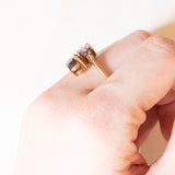 Vintage-Ring „Toi et Moi“ aus 9-karätigem Gelbgold mit Amethysten (ca. 2 Karat) und weißen Spinellen, Jahr 2006