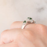 Anello a fiore vintage in platino con tsavoriti (0.80ctw) e diamanti (0.85ctw), anni ‘90/anni ‘2000