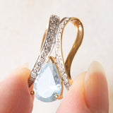 Vintage-Anhänger aus 14-karätigem Gelb- und Weißgold mit blauem Topas (ca. 1.75 Karat) und Diamanten (ca. 0.18 Karat), 60er Jahre