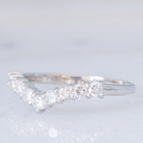Anello a “V” in platino con diamanti di taglio brillante (0.50ctw), anni ‘80