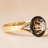 Solitär aus 14-karätigem Gelbgold mit Diamant im Brillantschliff (ca. 0.25 ct) und schwarzer Emaille, 50er Jahre