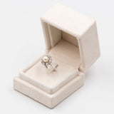 Винтажное кольцо из белого золота 0,50 карат с жемчугом и ромашкой из бриллиантов (14 карата), 60-е годы