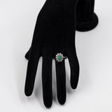 Anello vintage in oro bianco 14k con smeraldo (0,85ct) e diamanti (0,50ctw), anni '70