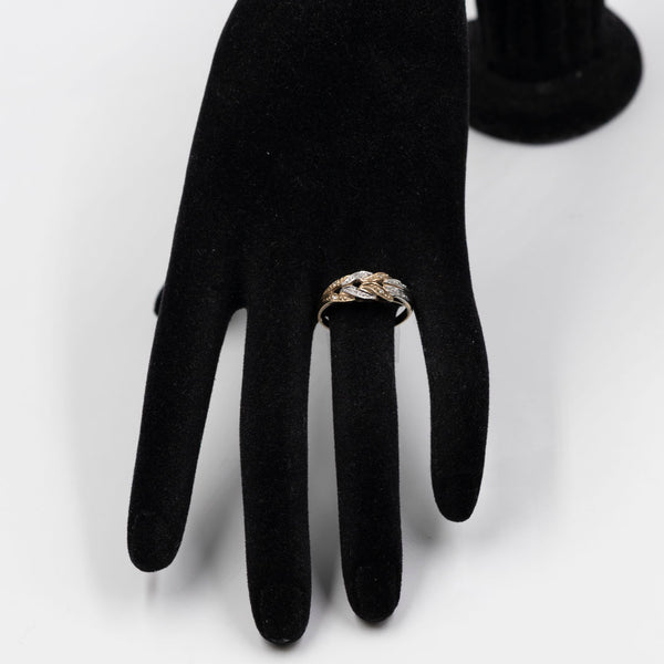 Anello vintage in oro bicolore 8k con diamanti