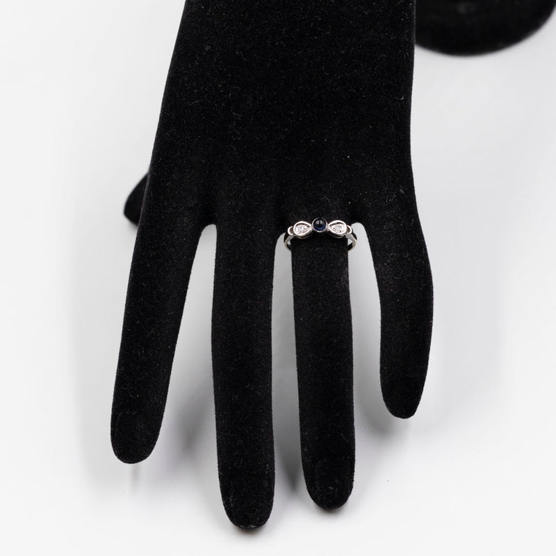 Anello vintage in oro bianco 14k con zaffiro e diamanti