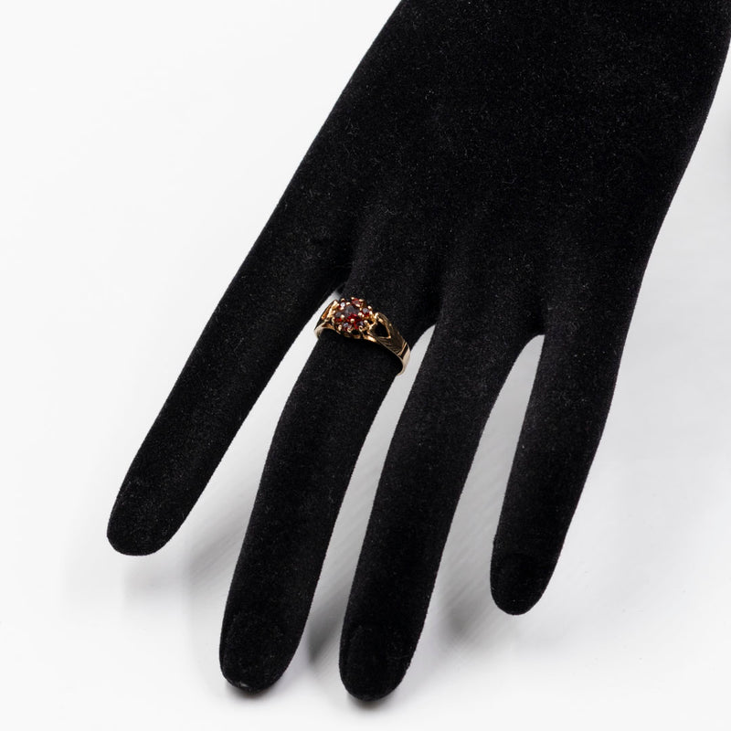 Anello vintage in oro giallo 9k con granati (0,15ct)