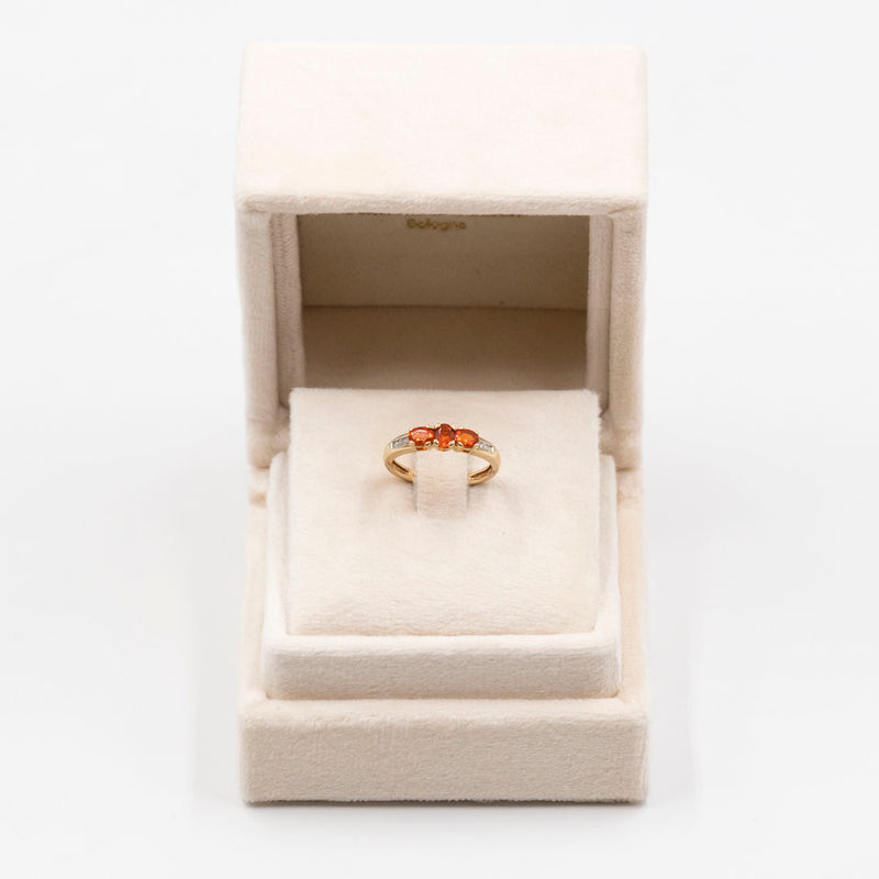 Anello vintage in oro  giallo 9k con opali di fuoco e diamanti