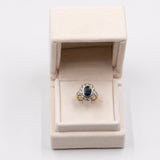 Vintage-Gänseblümchen-Ring aus 14-karätigem Gelbgold mit synthetischem Saphir und Diamant (1.80 ctw), 80er Jahre