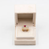 VINTAGE-BANDRING AUS 18K GELBGOLD MIT RUBIN (CA. 1.40 KT.) UND DIAMANTEN IM BRILLANTSCHLIFF (CA. 1 KT.), 70er/80er Jahre