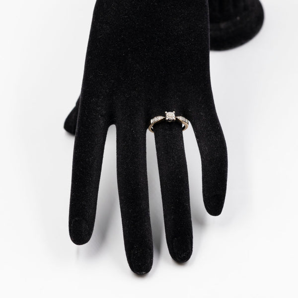 Anello vintage in oro giallo 9k con diamanti (0,15ctw)