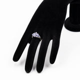 Vintage-Ring aus 9-karätigem Weißgold mit Tansaniten (1 Karat) und Diamanten, 2004