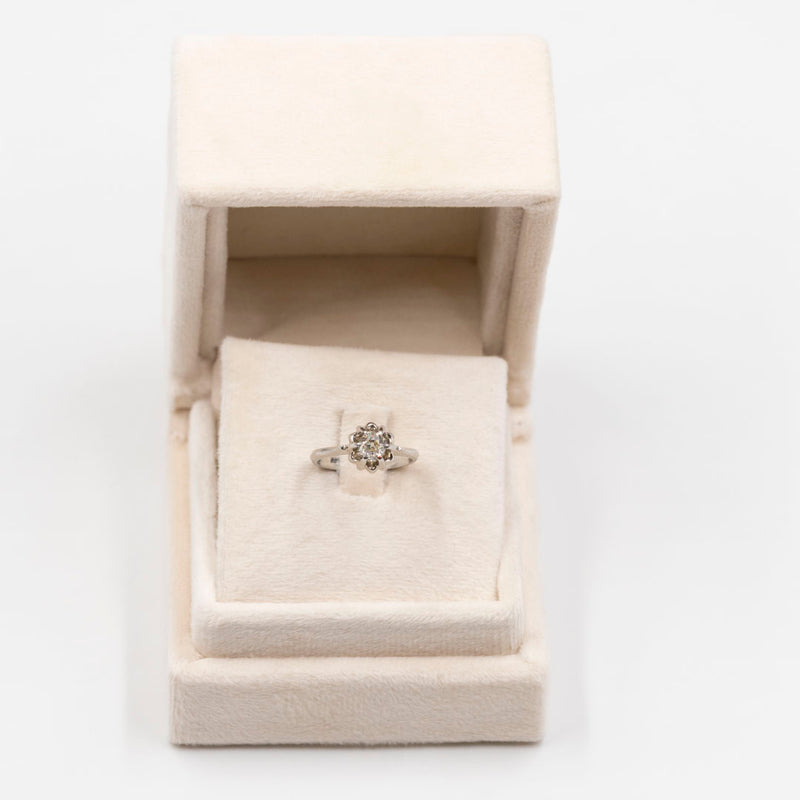 Anello vintage solitario in oro bianco 18k con diamante di taglio vecchio (0,45ct), anni '60