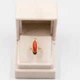 Винтажное кольцо из 8-каратного желтого золота с красным кораллом