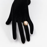 Anello vintage in oro giallo 18k con cammeo su conchiglia, anni '60