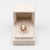 Anello vintage in oro giallo 9k con cammeo su conchiglia, anni '60