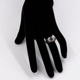 Vintage-Ring aus 14-karätigem Weißgold mit Saphir (0,70 ct) und Diamanten (0,10 ctw), 60er Jahre