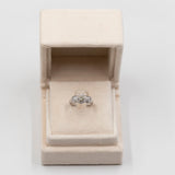 Anello vintage in platino 900 con diamante centrale di 0,46ct e contorno di 0,47ctw