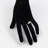 Anello vintage in platino 900 con diamante centrale di 0,46ct e contorno di 0,47ctw