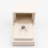 Anello vintage in oro bianco 14k con diamanti (0,84ctw) e zaffiri (0,32ct), anni '70