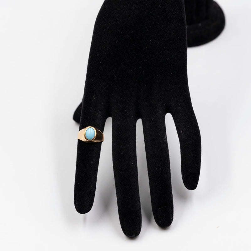 Anello chevalier vintage in oro giallo 18K e turchese