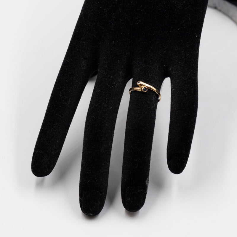 Anello contrarier in oro giallo 18k con diamante e zaffiro, anni '70