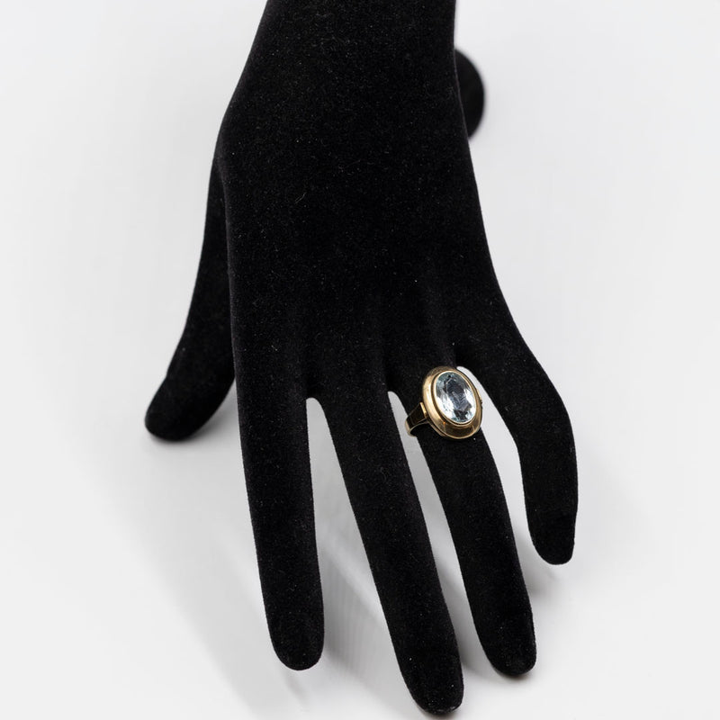 Anello da cocktail vintage in oro giallo 8K e acquamarina (3.30ct ca.), anni '70