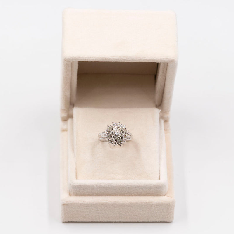 Anello vintage in oro bianco 18k e diamanti di taglio brillante (0,90ctw), anni '60